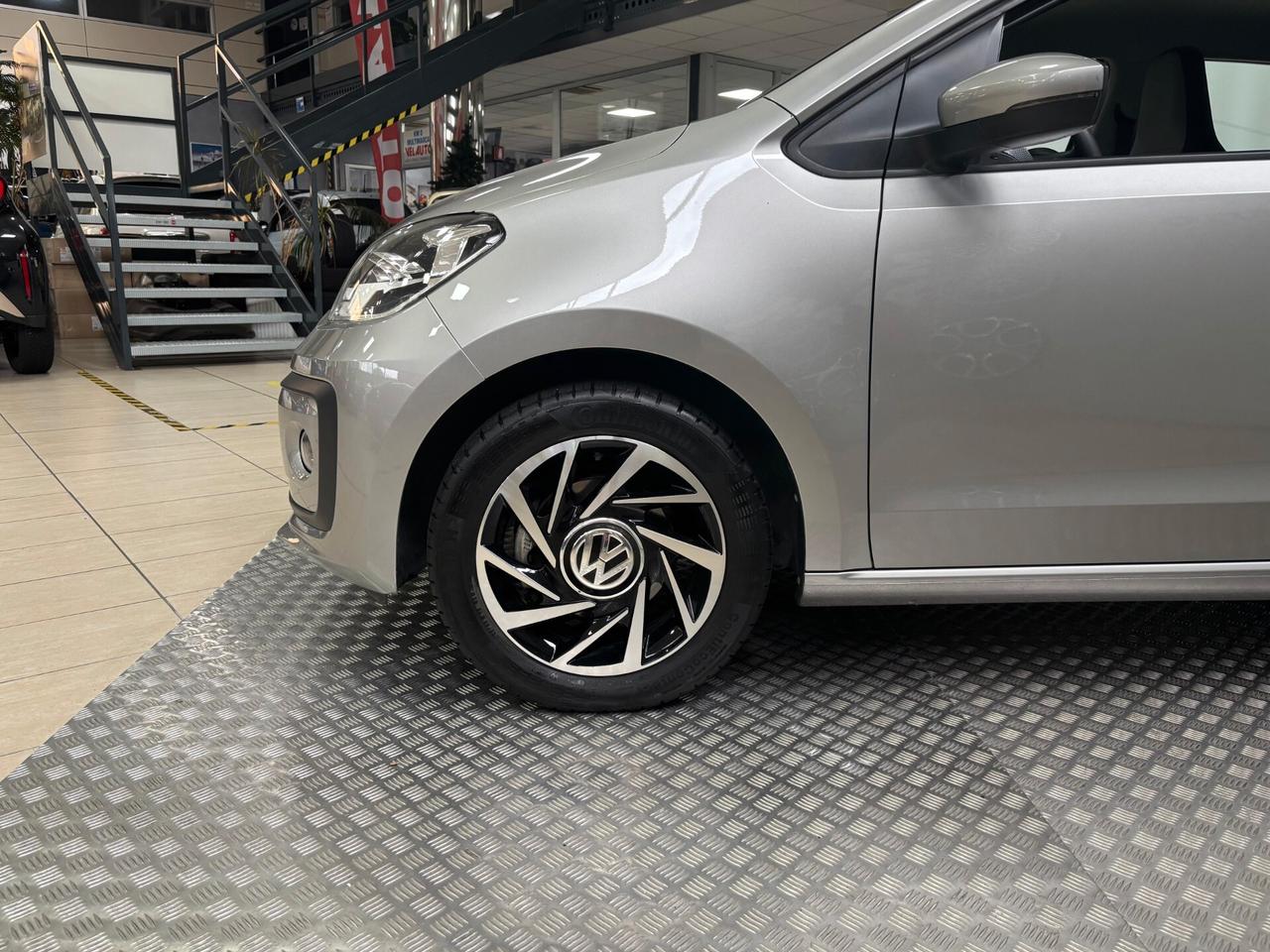 Volkswagen up! 1.0 5p. move BlueMotion Technology