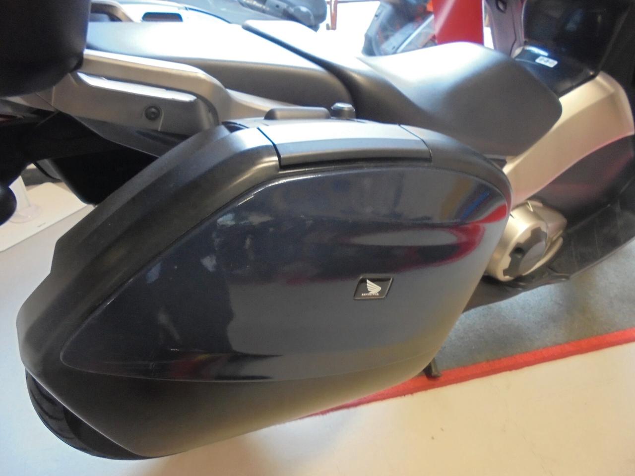 Honda Integra 700 ABS + DCT