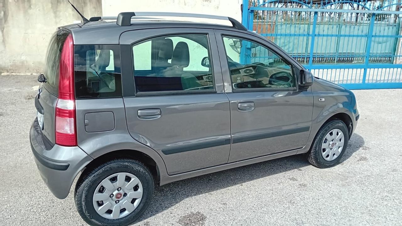 Fiat Panda 1.3 mjt/75cv-full-2011