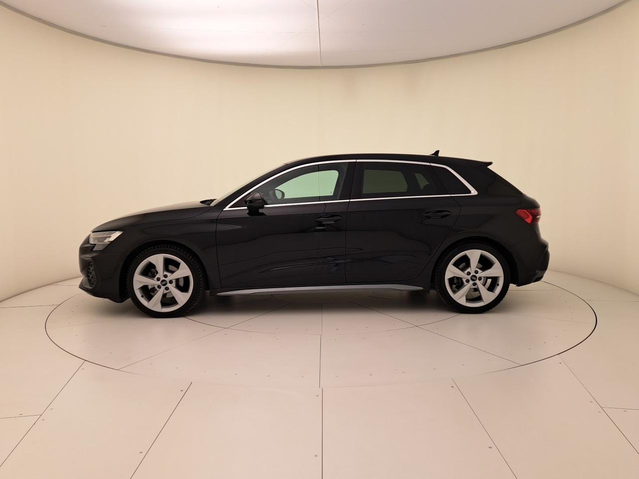 Audi A3 sportback 2.0 tdi s line edition 150cv s-tronic