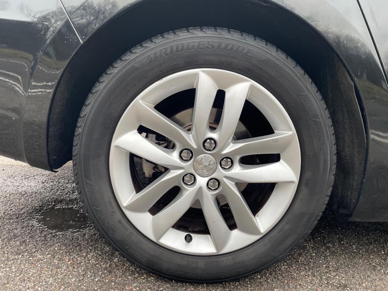 Peugeot 508 2.0 HDi 140CV SW *Tetto*Navi*Cerchi*