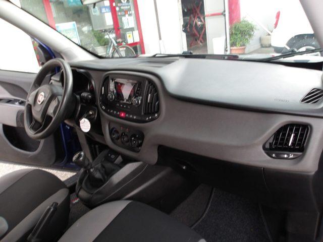 FIAT Doblo 1.4 Benzina 120cv AUTOVETTURA Doppia porta GANCIO