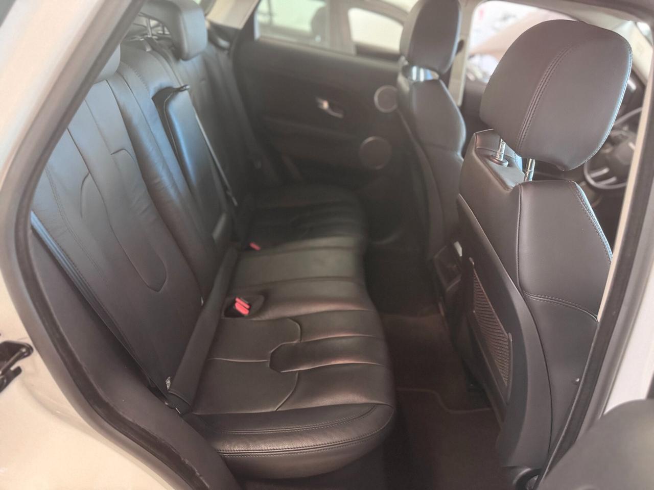 Land Rover Range Evoque 2.2 TD4 5p. Prestige