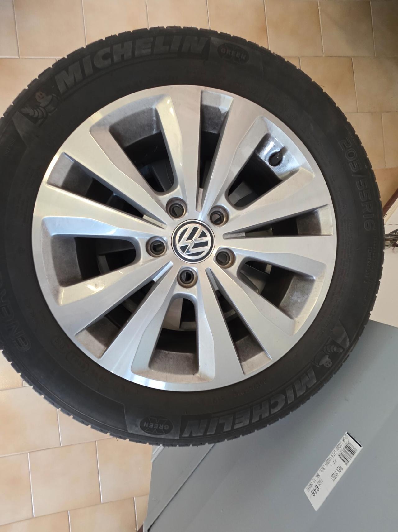 Volkswagen Golf 1.5 TGI 5p. Business BlueMotion Technology