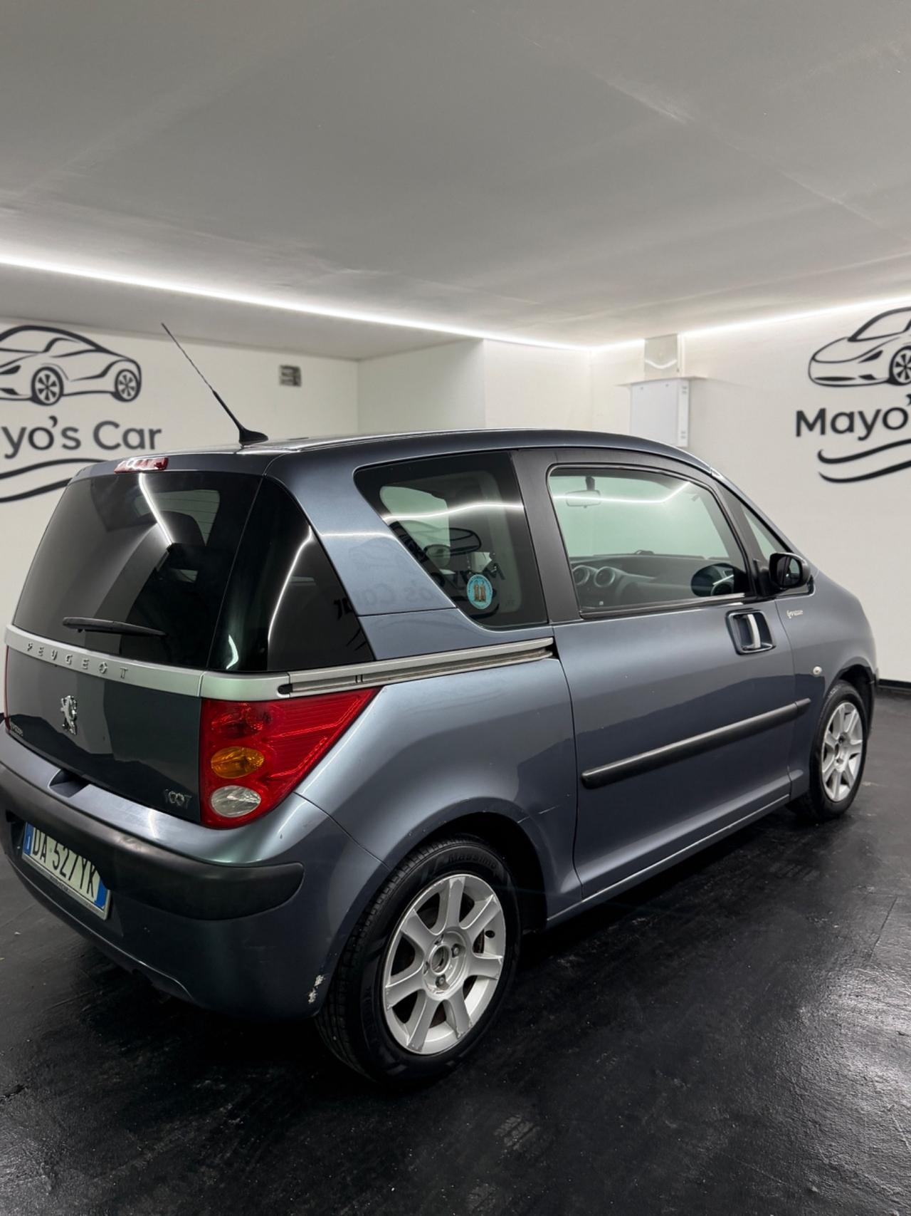 Peugeot 1007 (anno 2006)