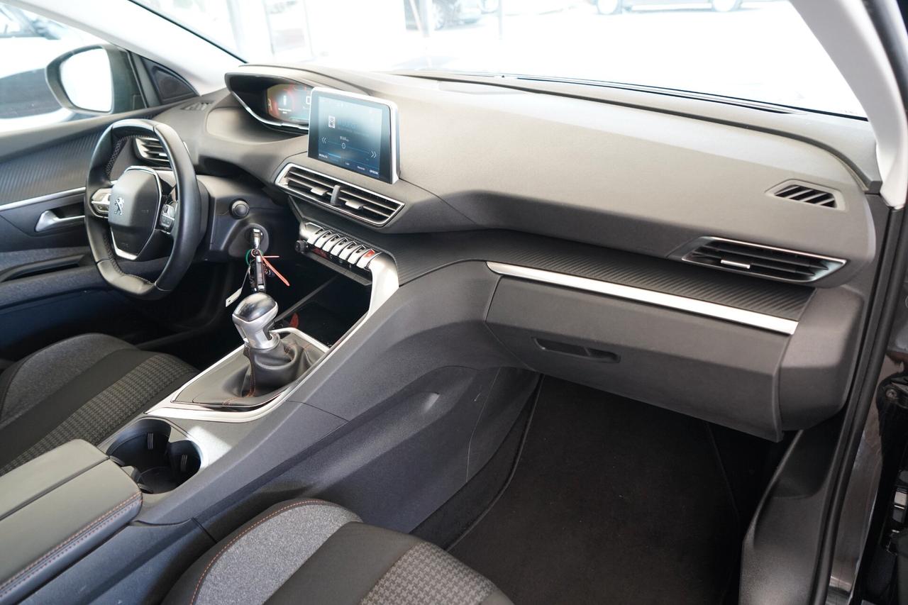 Peugeot 5008 BlueHDi 150 Allure