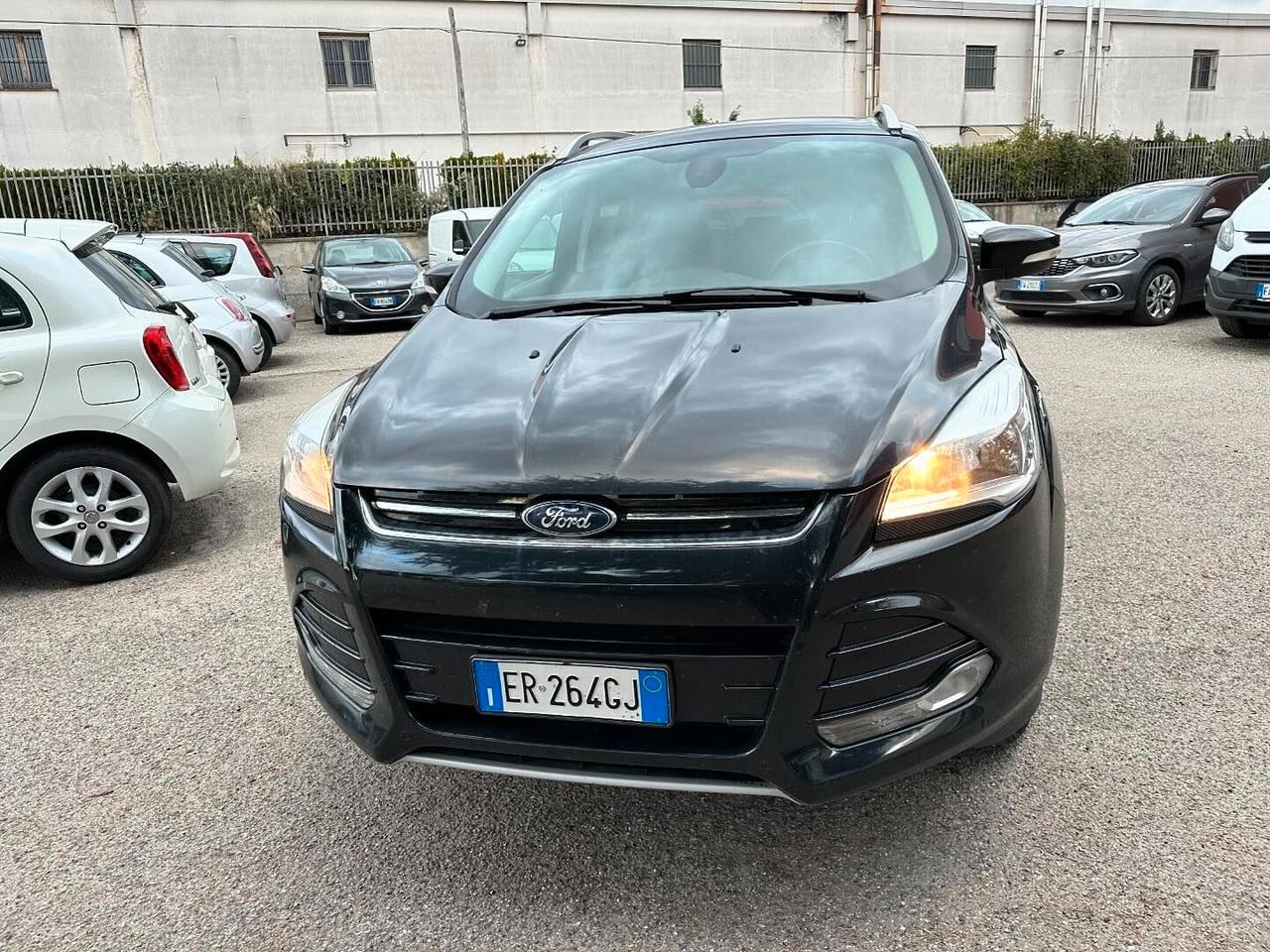 Ford Kuga 2.0 TDCI 140 CV 4WD Titanium FULL OPTIONAL-2013