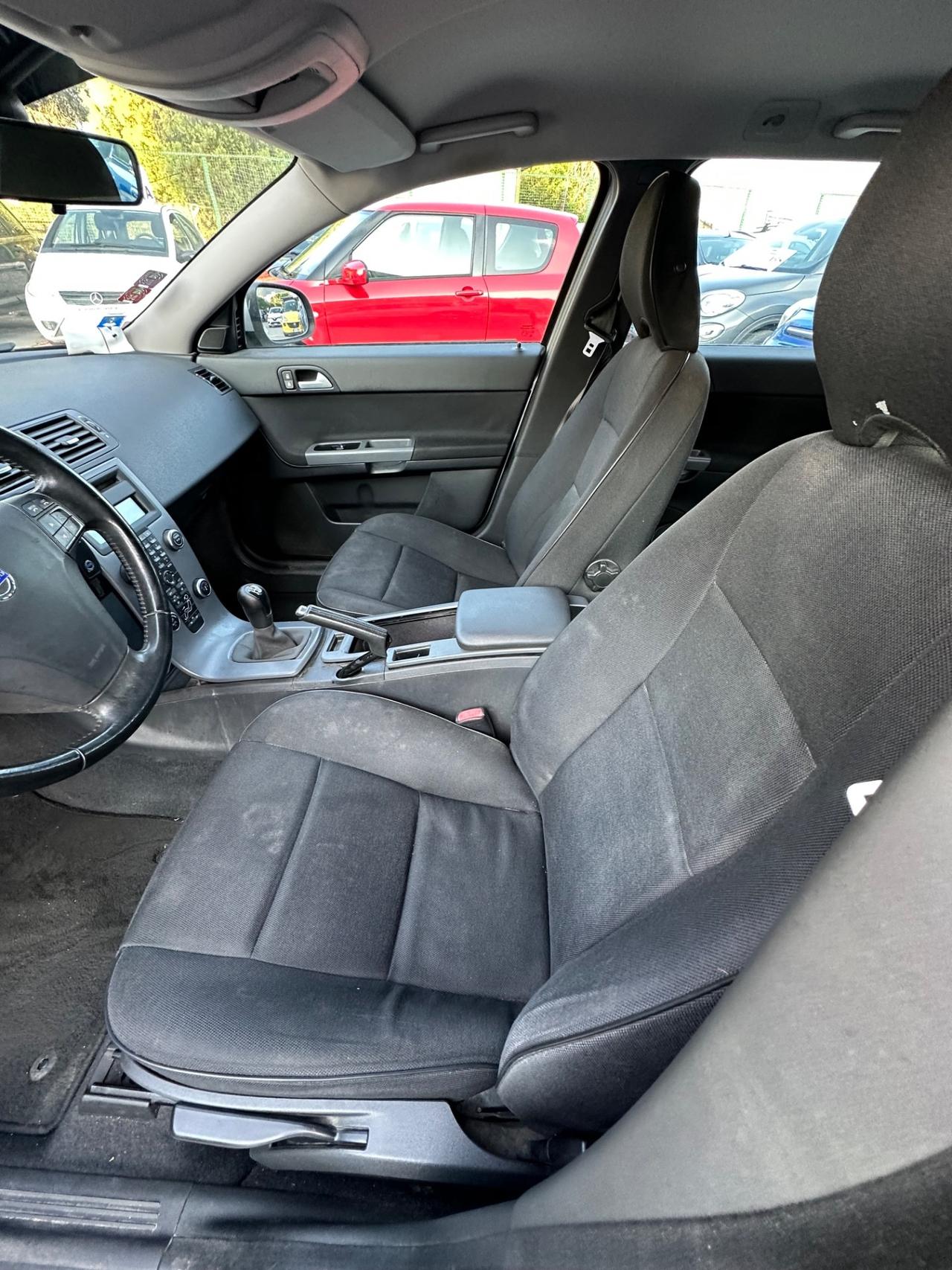 Volvo V50 DRIVe Cat rdesign