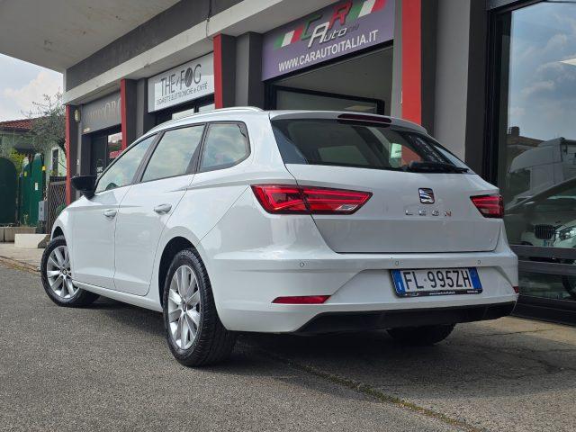 SEAT Leon 1.6 TDI 115 CV ST Style LED Navi ACC Radar SensPAR
