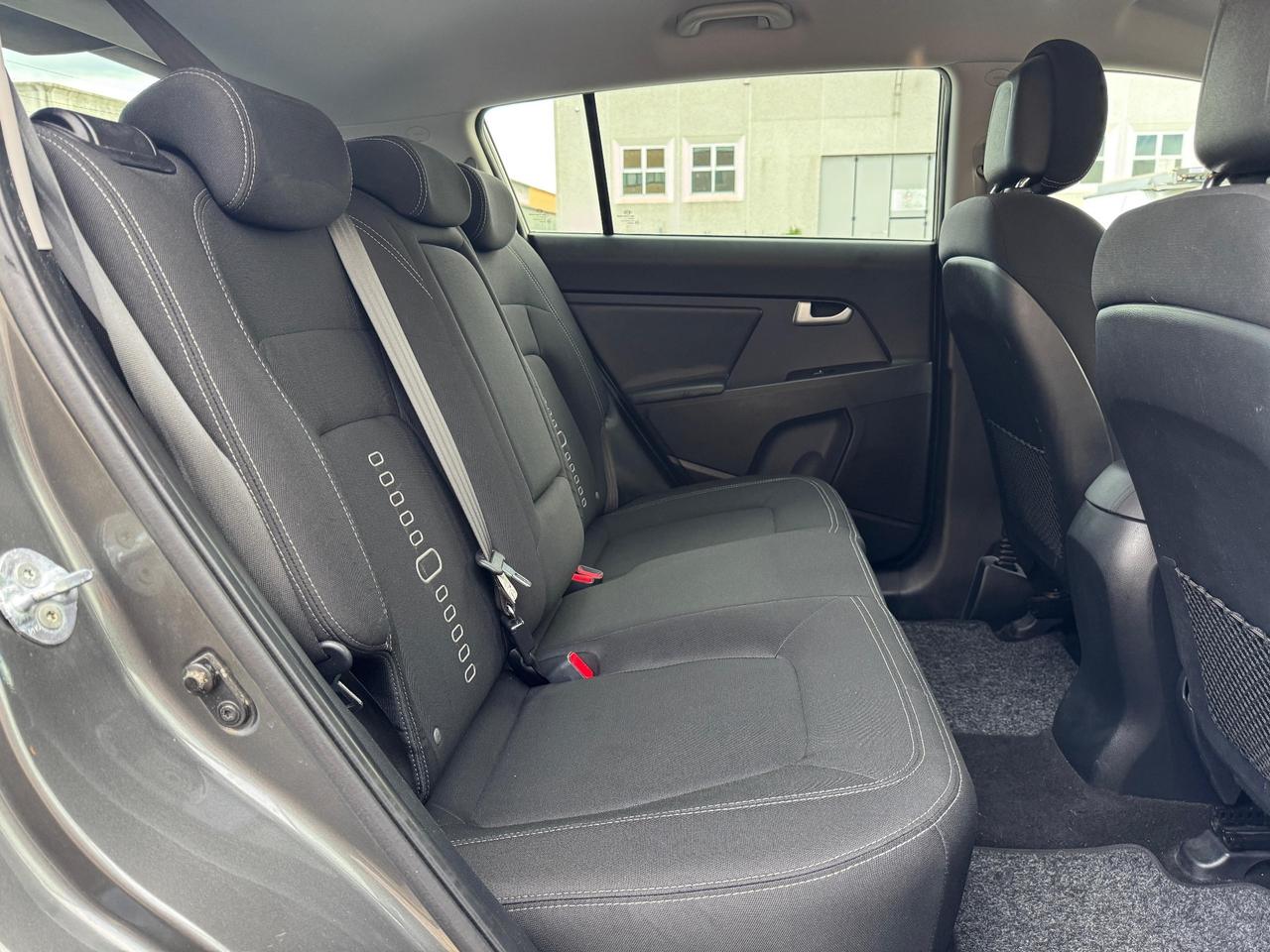 Kia Sportage 1.7 CRDI VGT 2WD Active