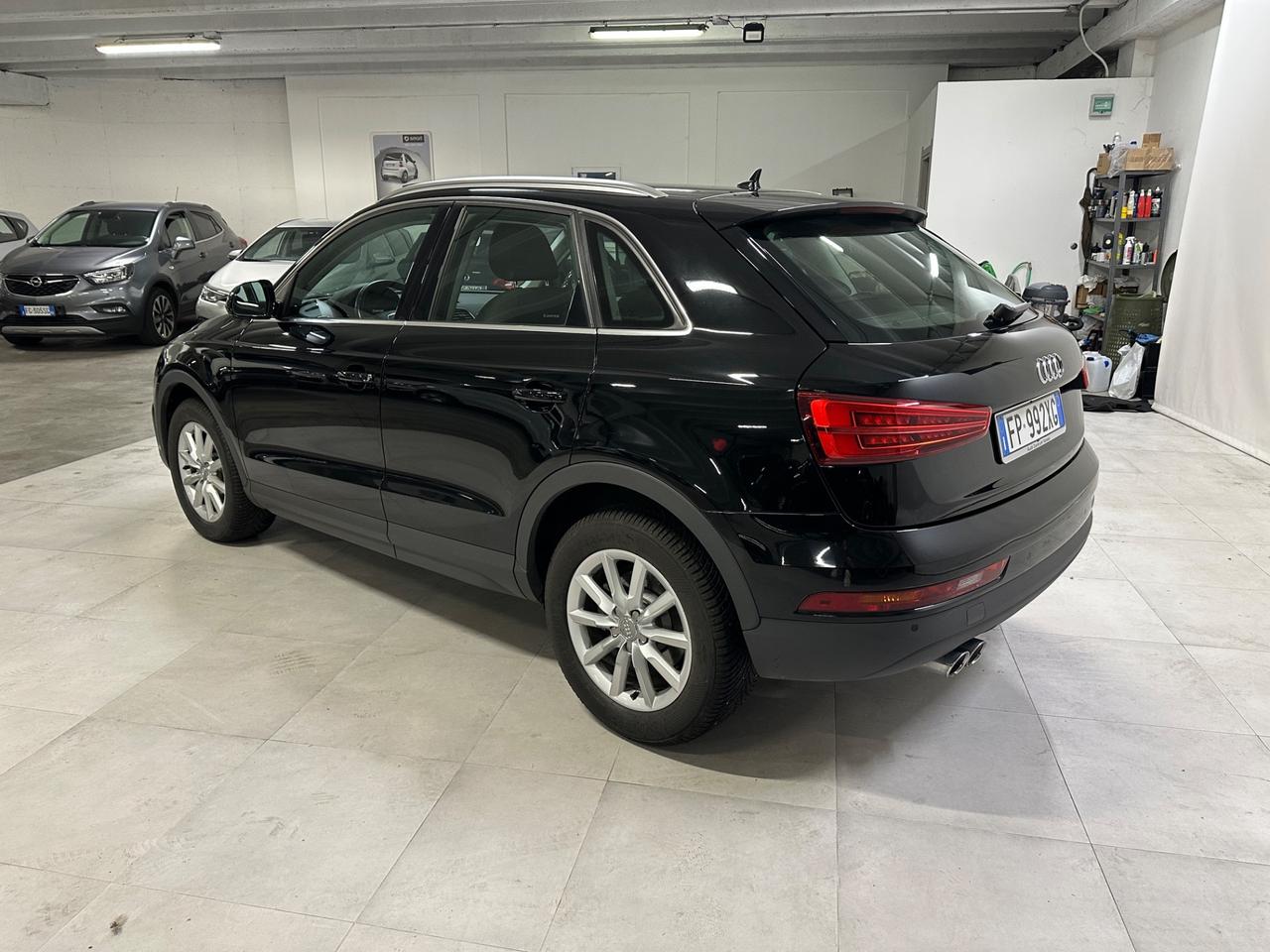 Audi Q3 2.0 TDI 120 CV S tronic Business