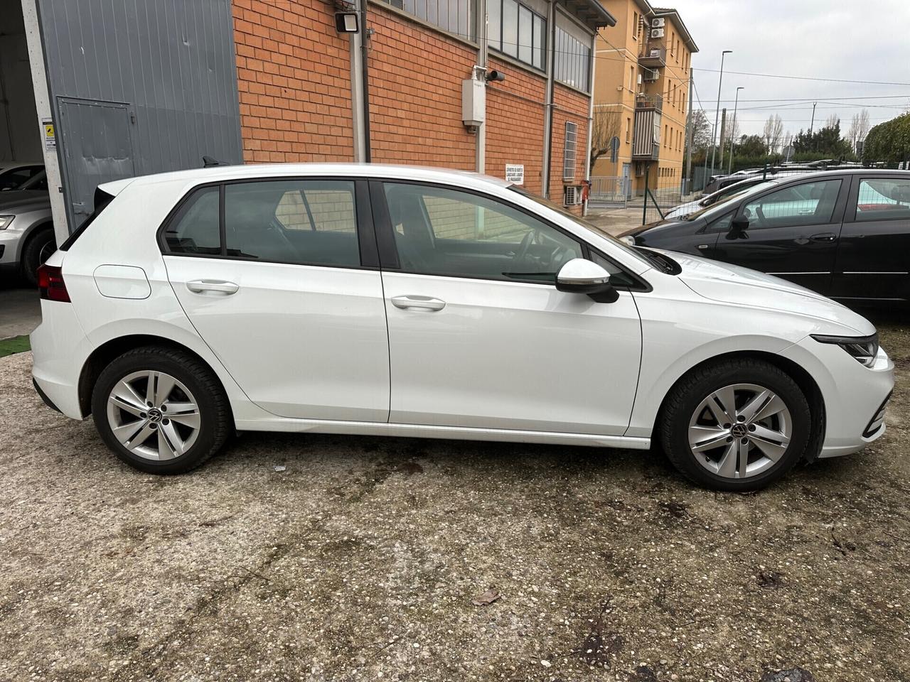 Volkswagen Golf 2.0 TDI 115 CV style