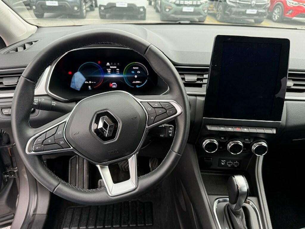 Renault Captur 1.6 E-TECH Hybrid Techno Fast Track Auto