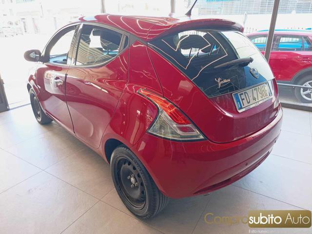 LANCIA Ypsilon 1.2 69 CV 5 porte GPL Ecochic Silver
