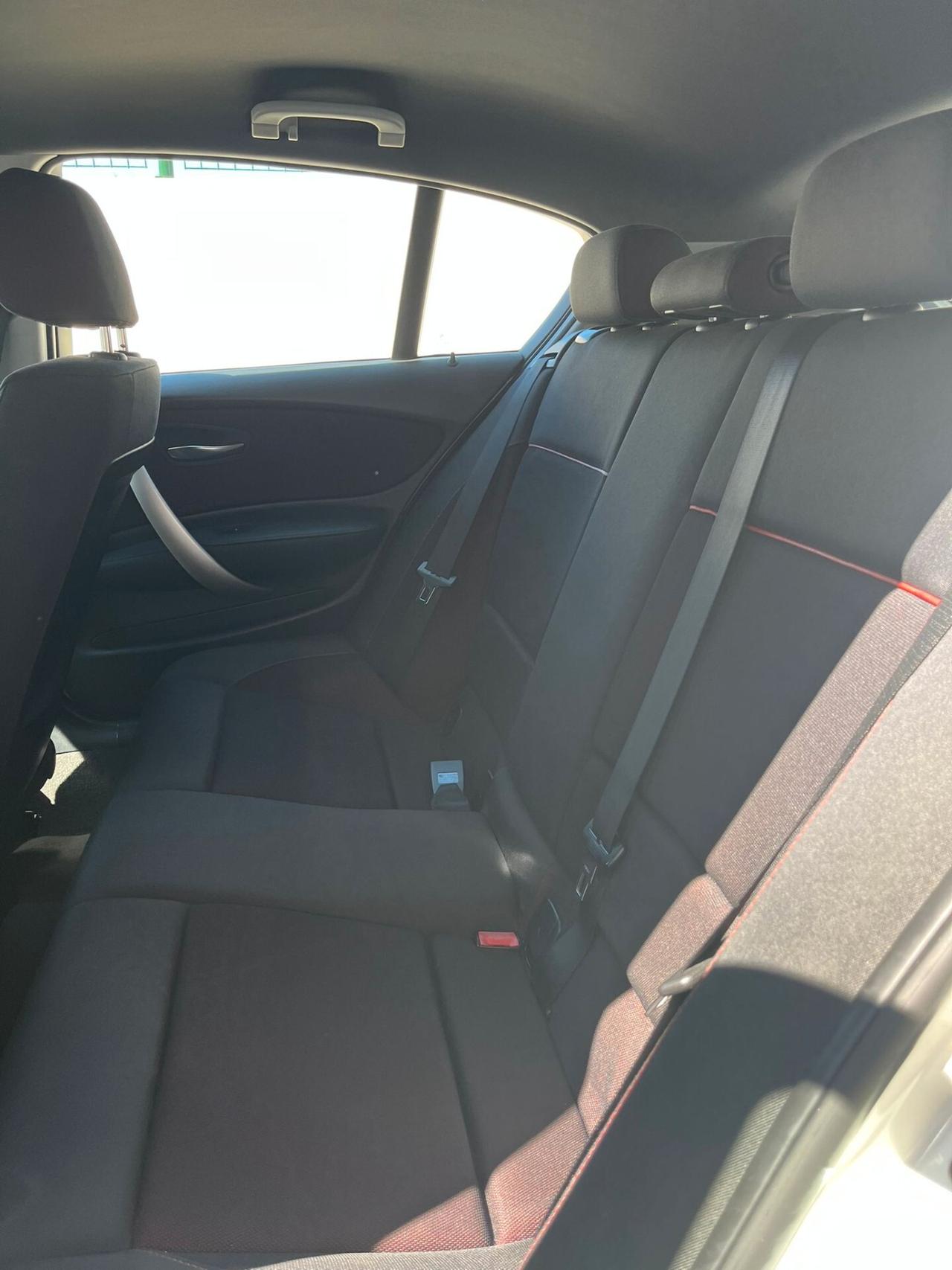 Bmw 118 118d 2.0 143CV cat 5 porte Futura DPF