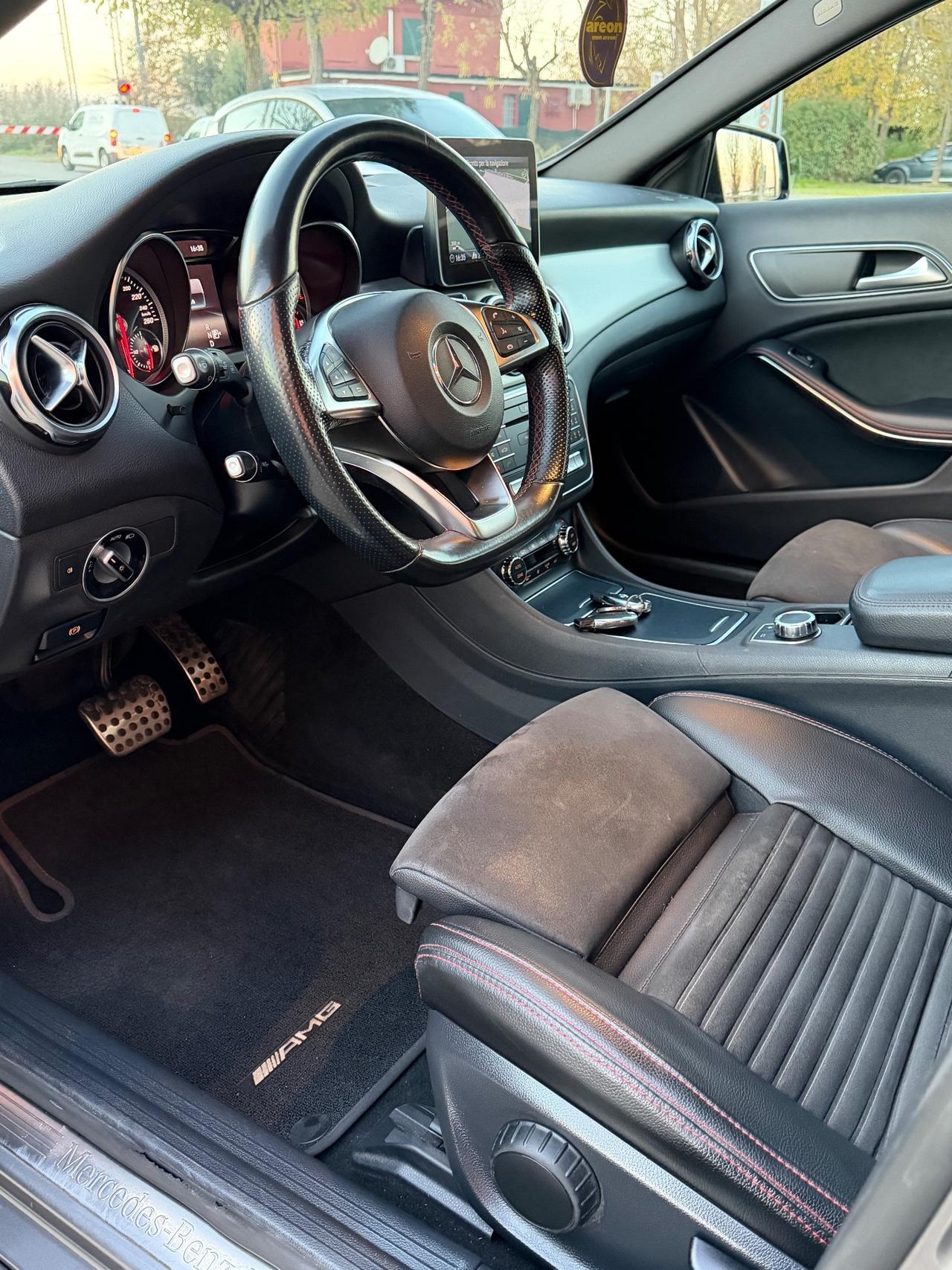 Mercedes-benz GLA 200 d Automatic 4Matic Premium