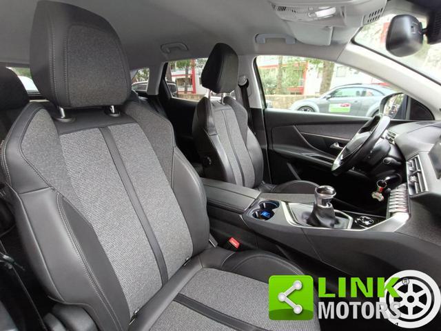 PEUGEOT 3008 BlueHDi 120 S&S Allure