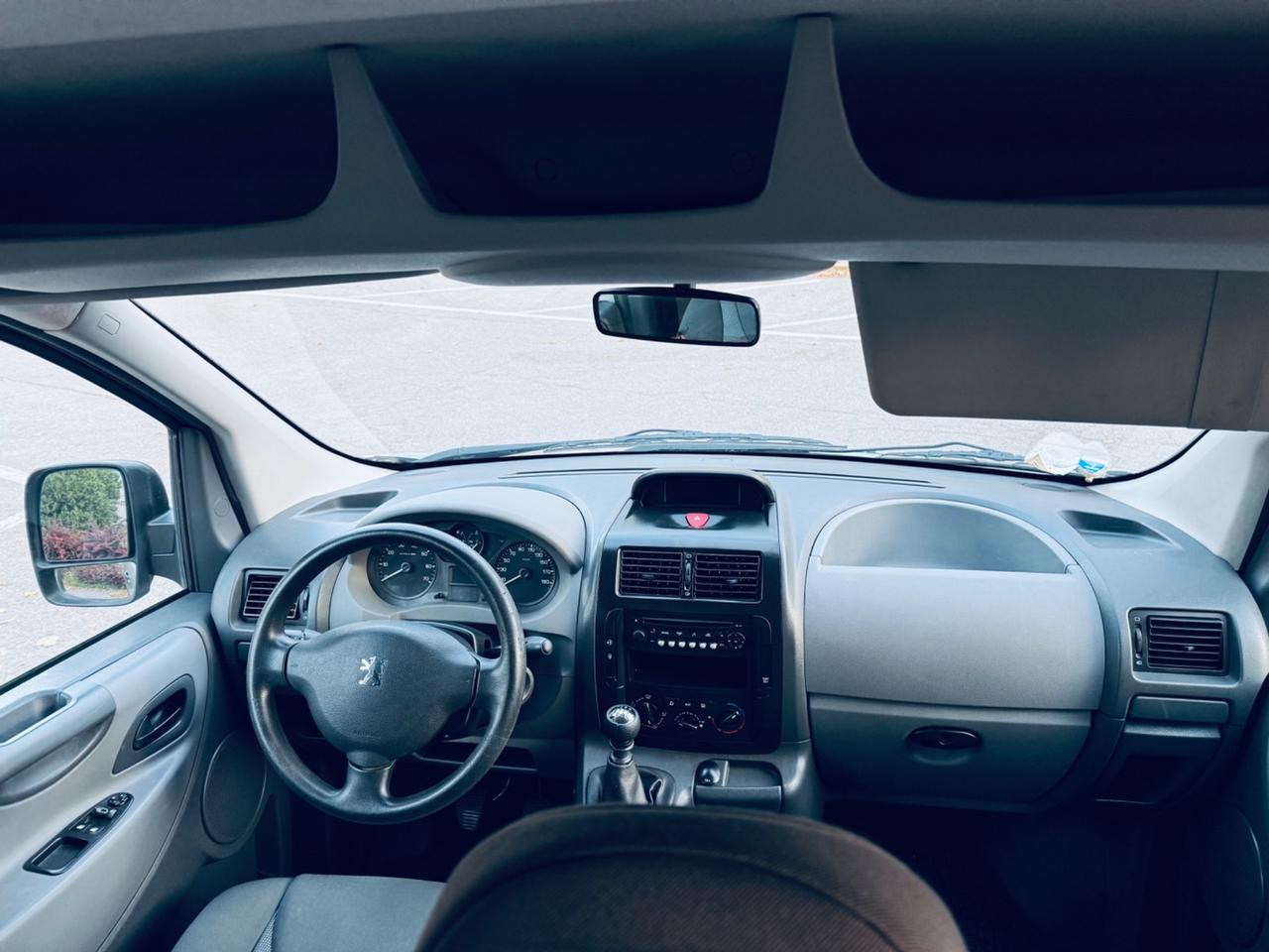 Peugeot Expert Tepee Mix 2.0 HDi 163CV FAP PC Premium Vetrato