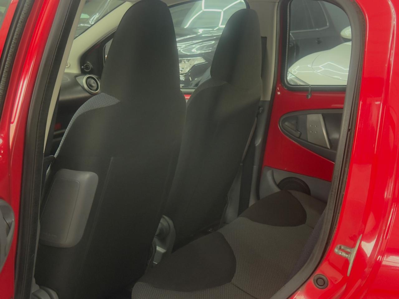 Toyota Aygo 1.0 12V VVT-i 5 porte