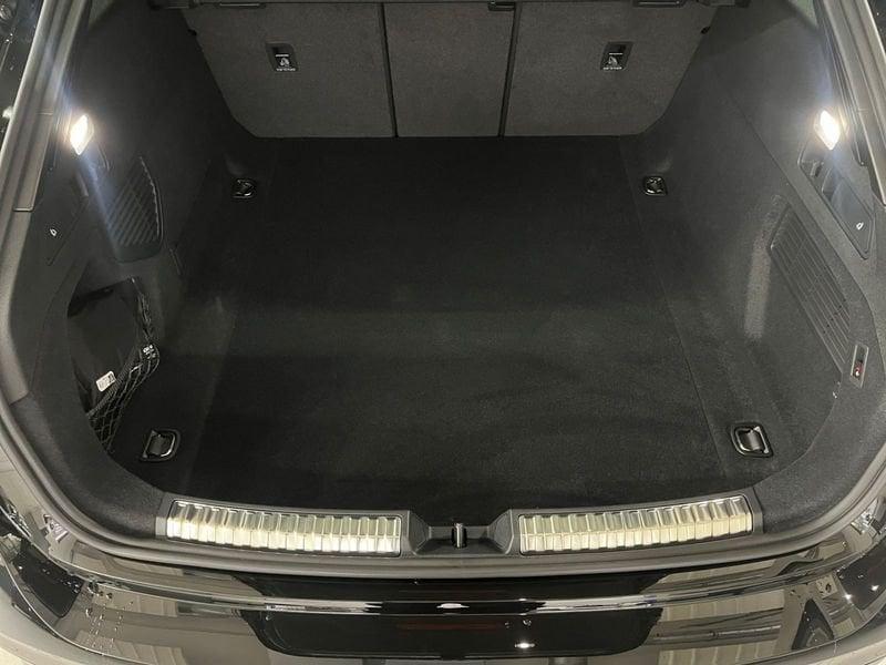 Audi A5 Avant TDI 150 kW S tronic mHEV+ S Line edition Matrix Led Gancio 19"