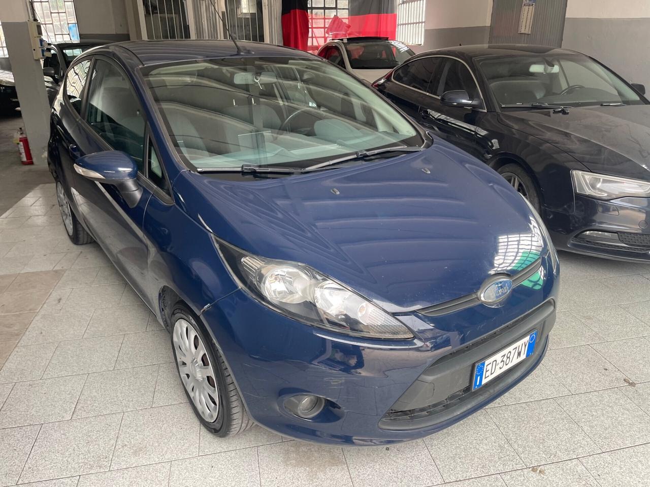 Ford Fiesta 1.4 3 porte Bz.- GPL Titanium