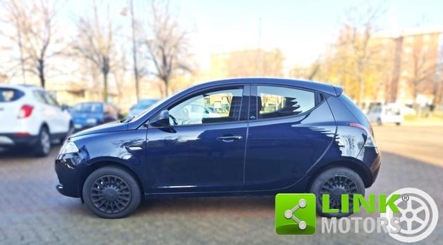 LANCIA Ypsilon 1.2 69 CV 5 porte GPL DELLA CASA Elefantino Blu