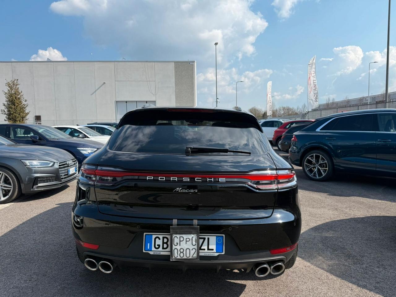 Porsche Macan 2.0