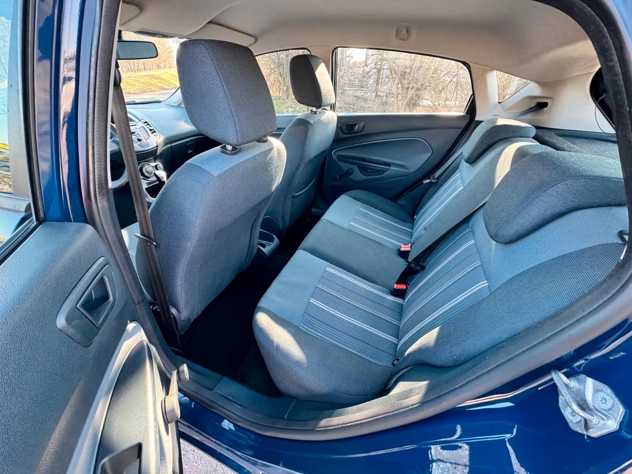 Ford Fiesta 1.2 82 CV 5 porte Titanium benzina/gpl ok neo patentati