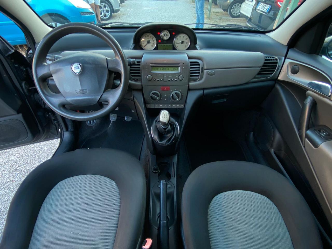 Lancia Ypsilon 1.2