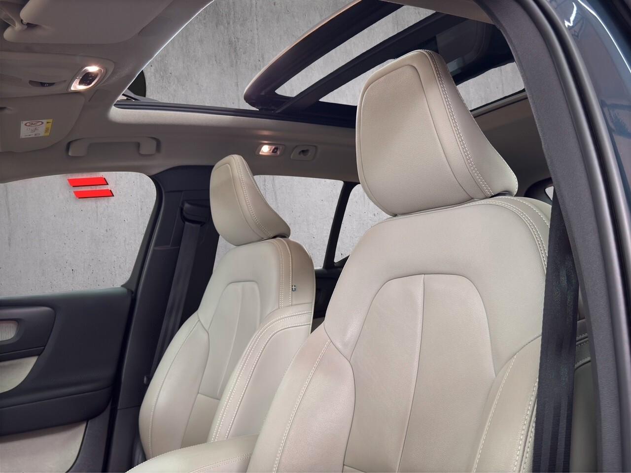 Volvo XC40 T5 Recharge Plug-in Hybrid Inscription