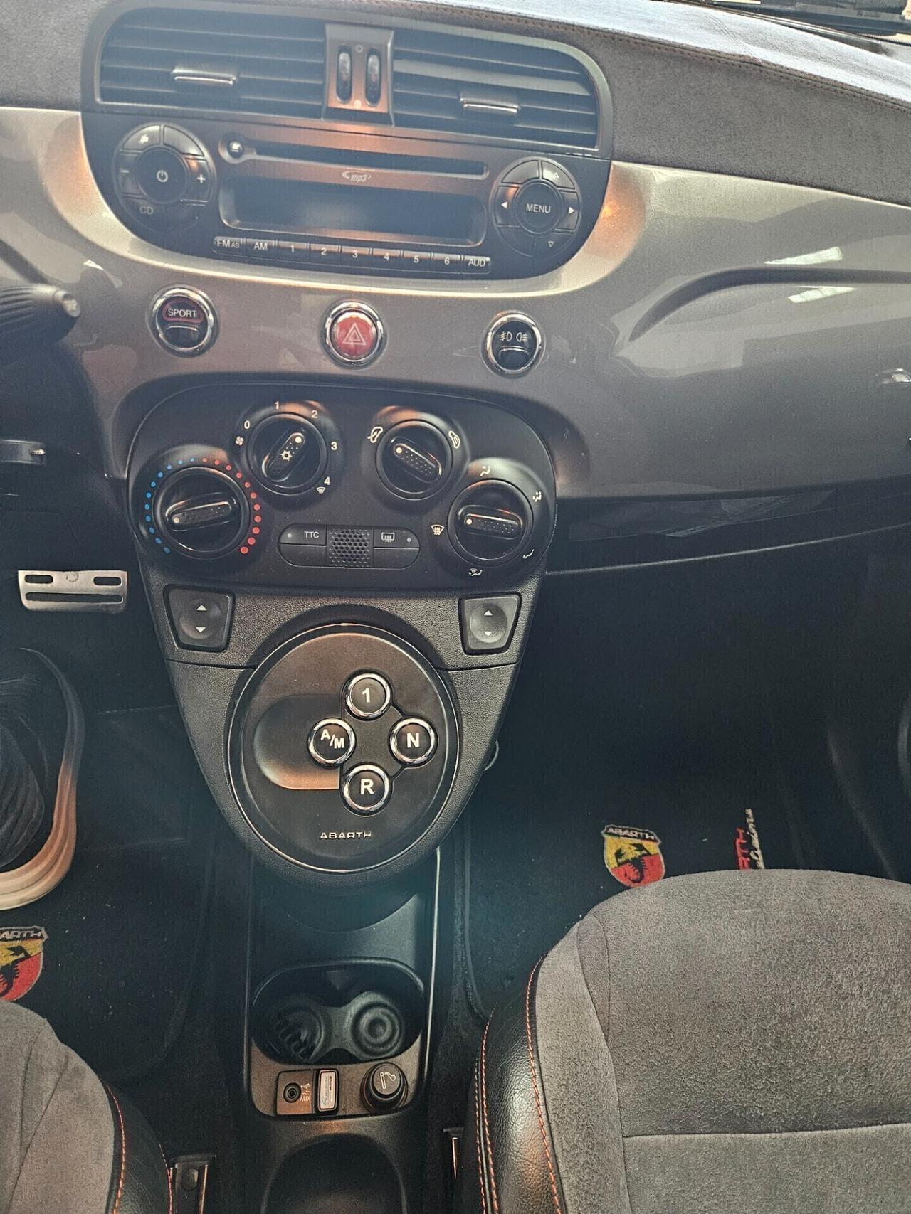 Abarth 500 C 1.4 Turbo T-Jet MTA