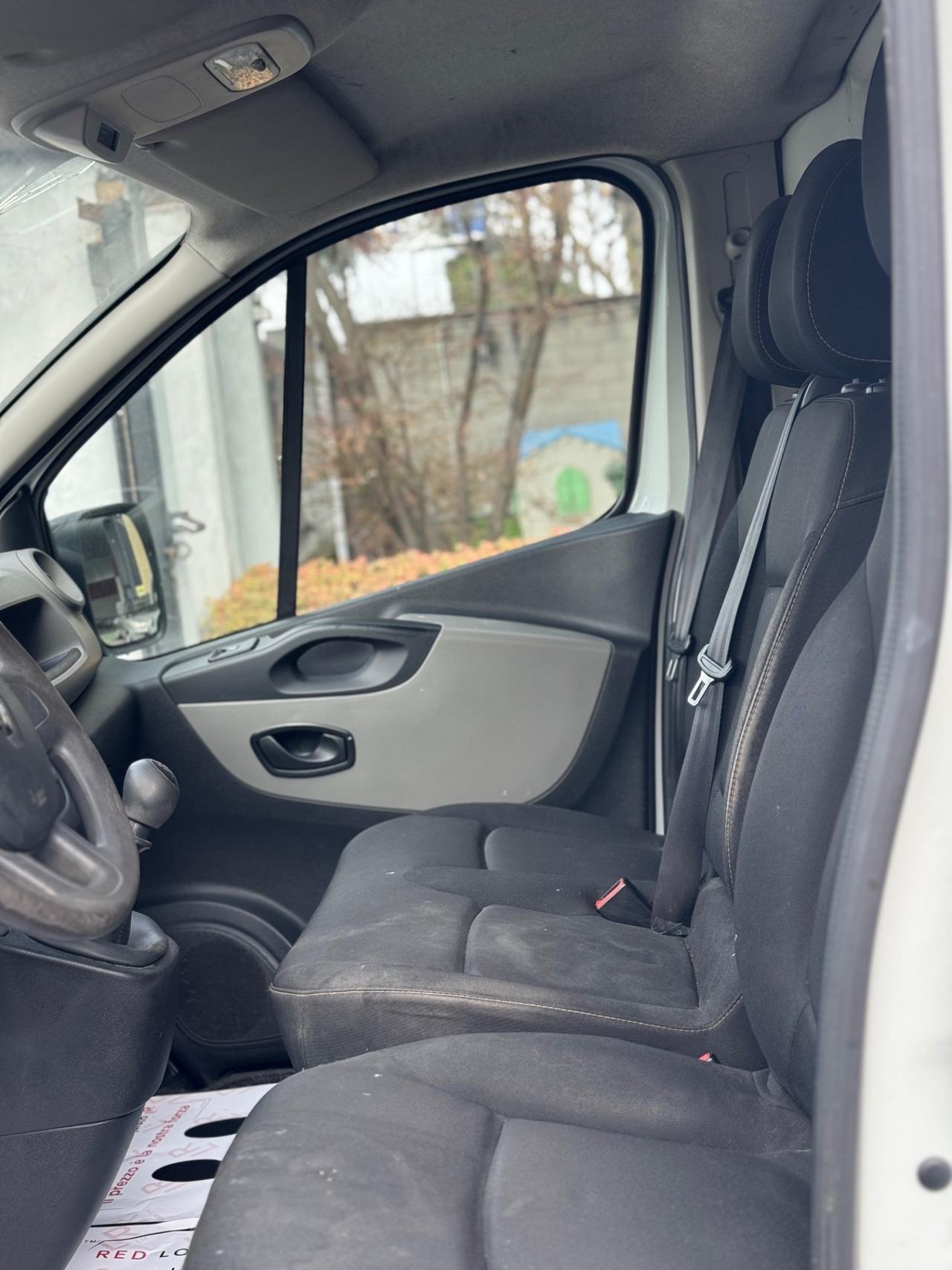 Renault Trafic T27 1.6 dCi 95CV PC-TN Zen N1