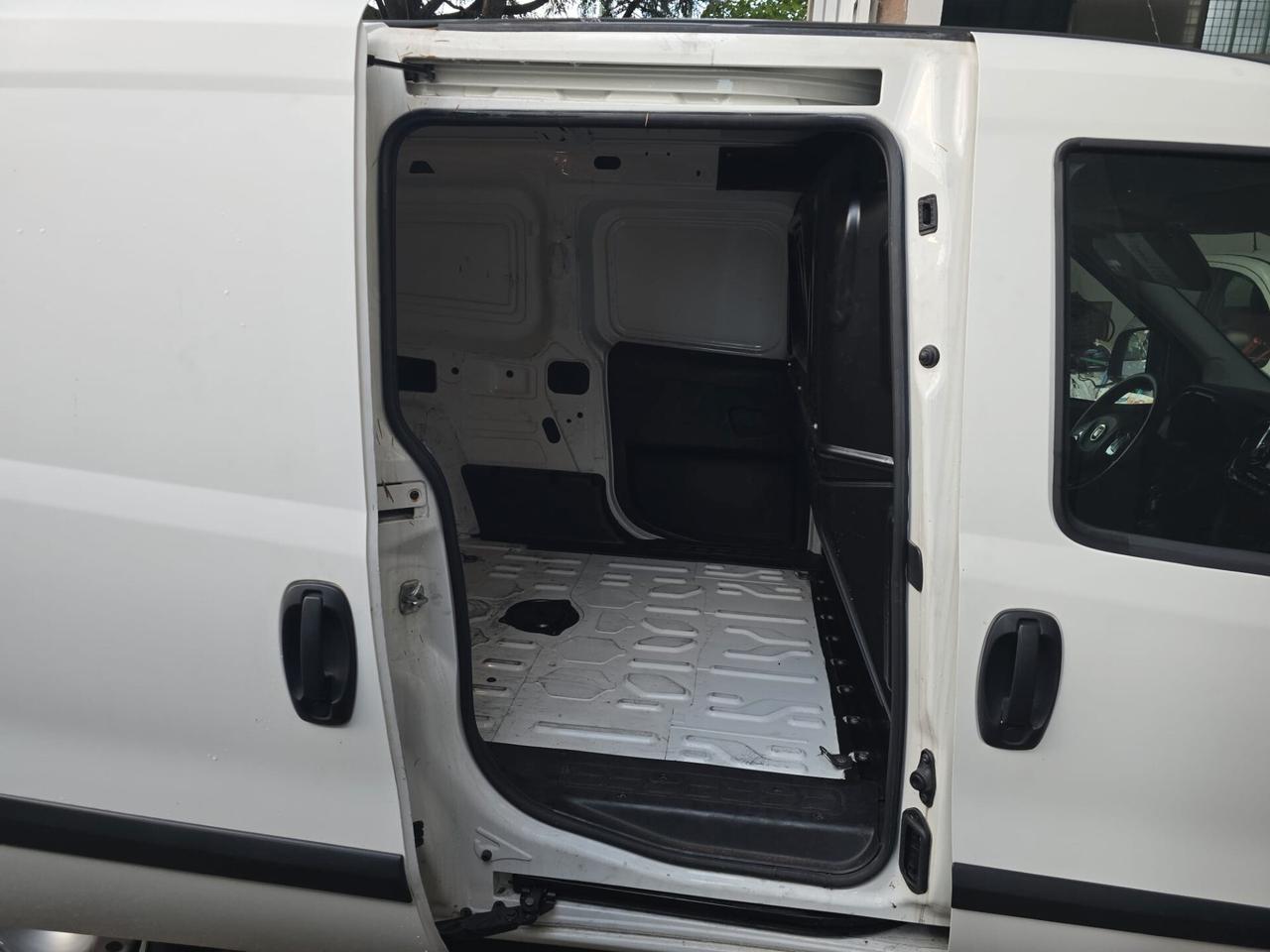 Fiat Doblo Doblò 1.6 MJT 120CV S&S Lounge maxi da 120,00 mese
