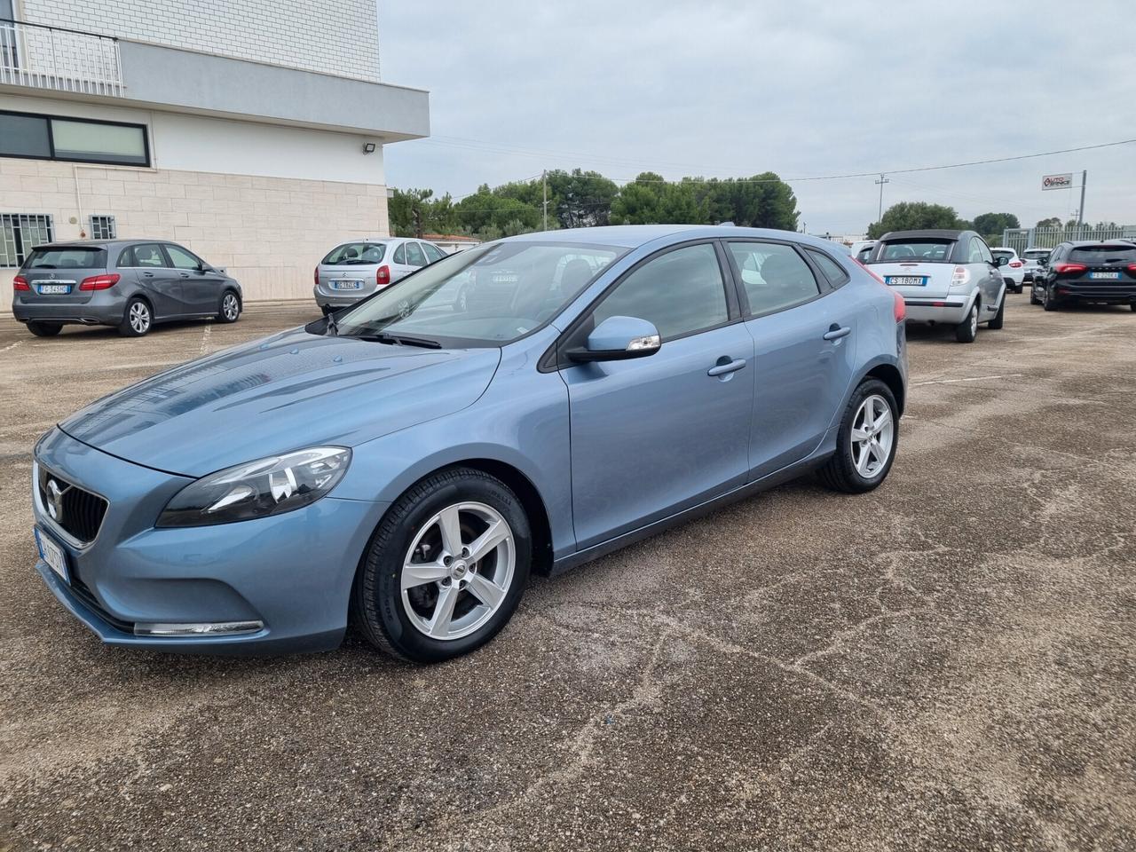 Volvo V40 D2 Business