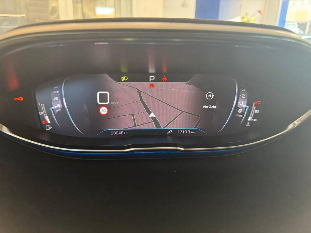 Peugeot 3008 II 1.5 bluehdi Allure Pack s&s 130cv eat8