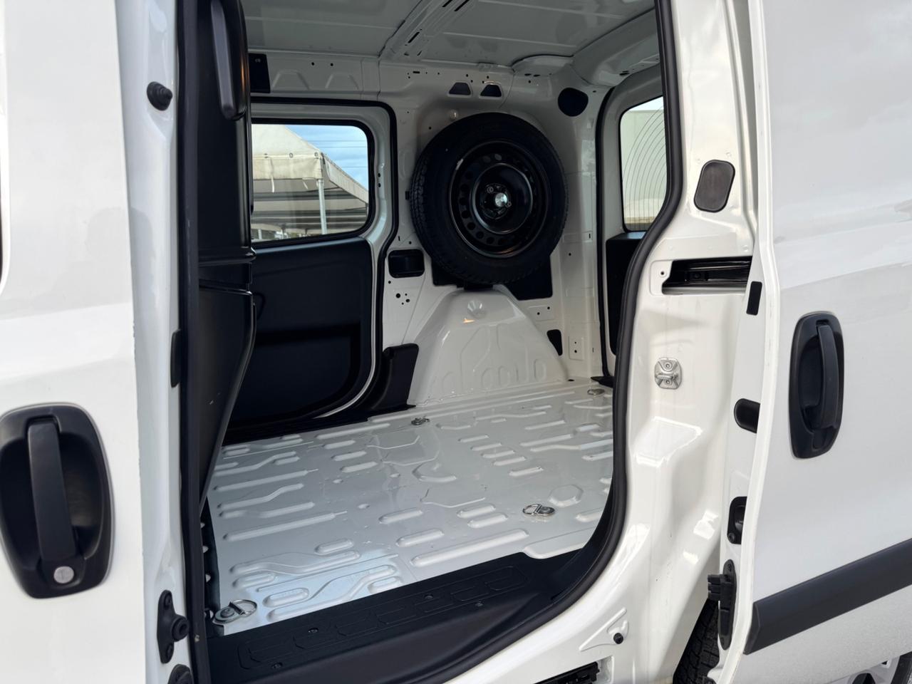 FIAT DOBLO 1.4 Natural Power Metano Cargo - Navi