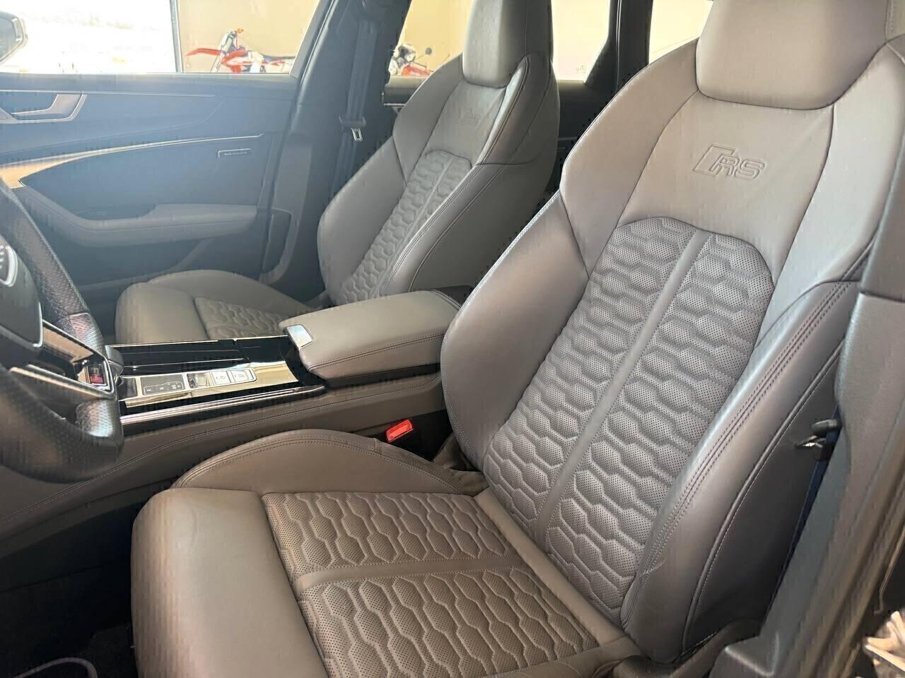 Audi RS6 RS 6 Avant 4.0 TFSI V8 quattro Ruote posteriori sterzanti