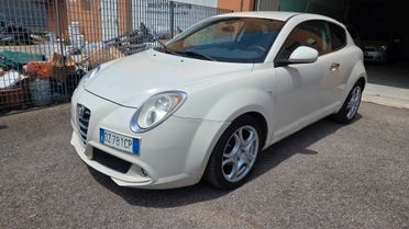 Alfa Romeo MiTo 1.4 105 CV M.air Distinctive Premium Pack