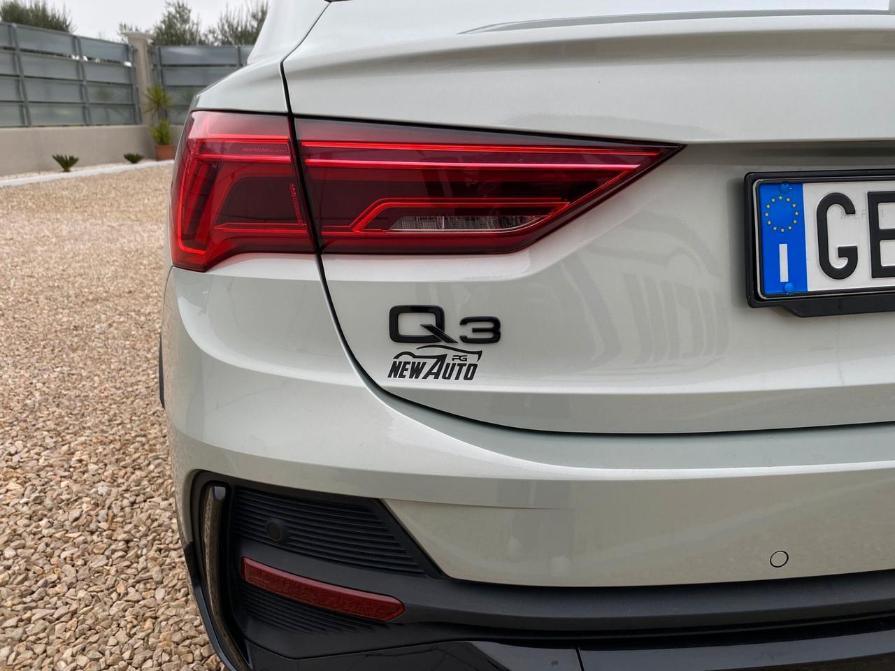 Audi Q3 40 TDI quattro S tronic line edition