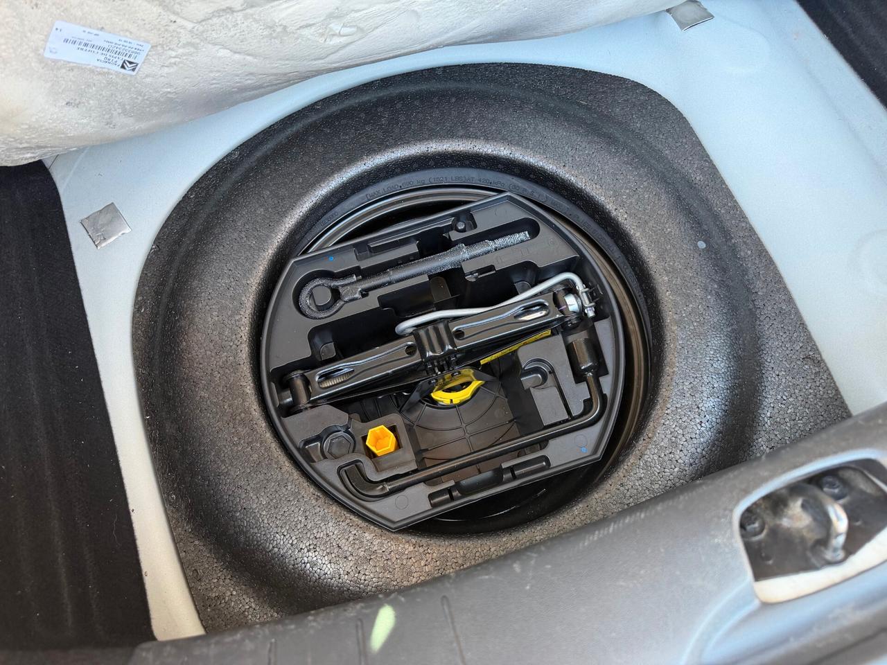 DS DS3 3 1.4 BlueHDi 68cv NEOPAT. GARANTITA