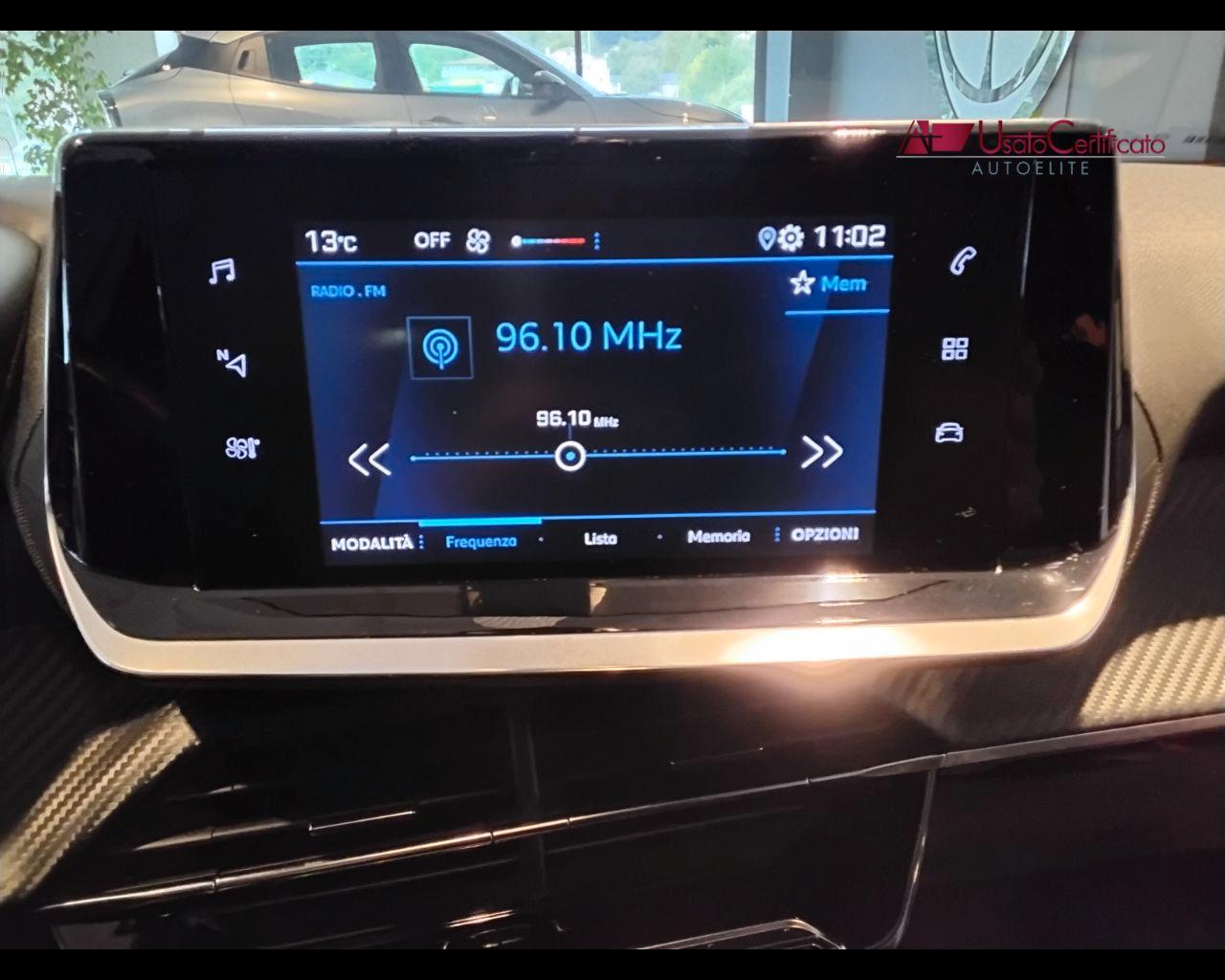 PEUGEOT 2008 BlueHDi 110 S&S Active