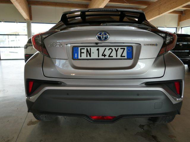 TOYOTA C-HR 1.8 Hybrid E-CVT Lounge