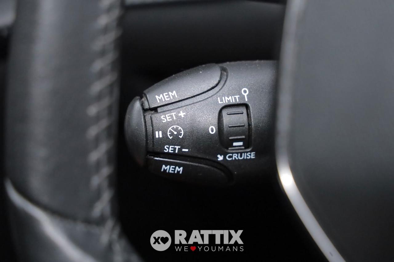 Peugeot e-208 motore elettrico 100kW Allure Pack