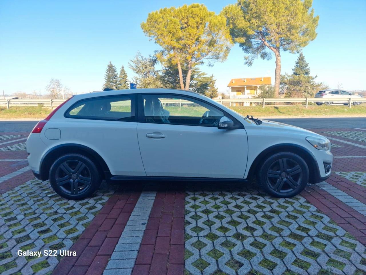 Volvo C30 D3 R-design 2012 12 MESI DI GARANZIA