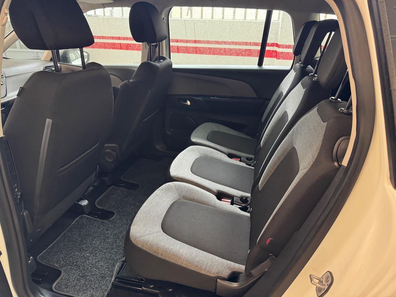 Citroen Grand C4 SpaceTourer BlueHDi 130 S&S EAT8 Feel