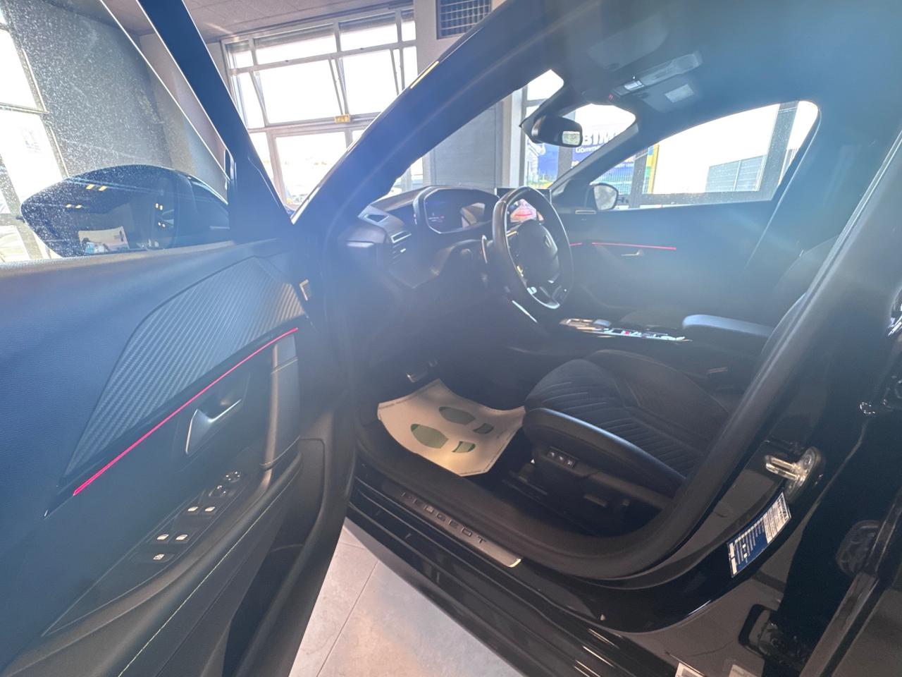 PEUGEOT 208 GT LINE HYBRID AUTOMATICA MY2025