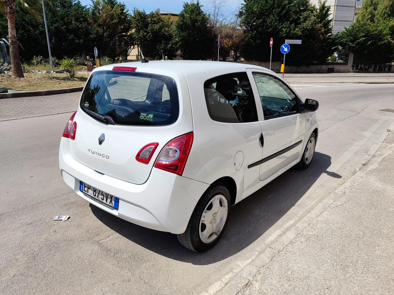 Renault Twingo 1.2 BENZINA 2013!!!