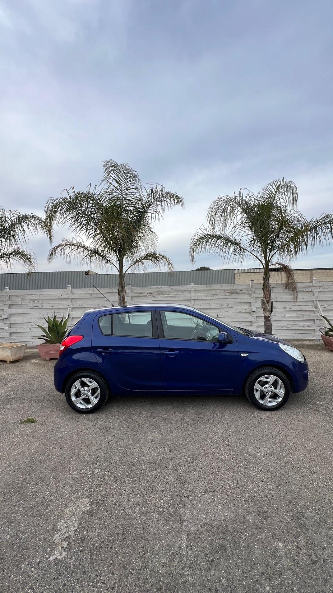 Hyundai i20 1.2 5p zero lavori da eseguire