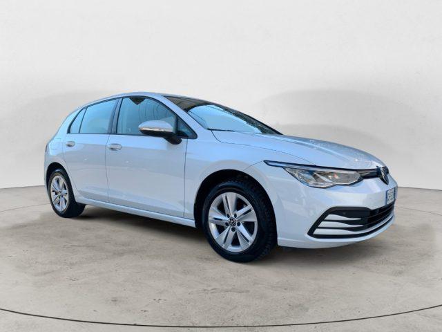 VOLKSWAGEN Golf 1.0 eTSI EVO DSG Life