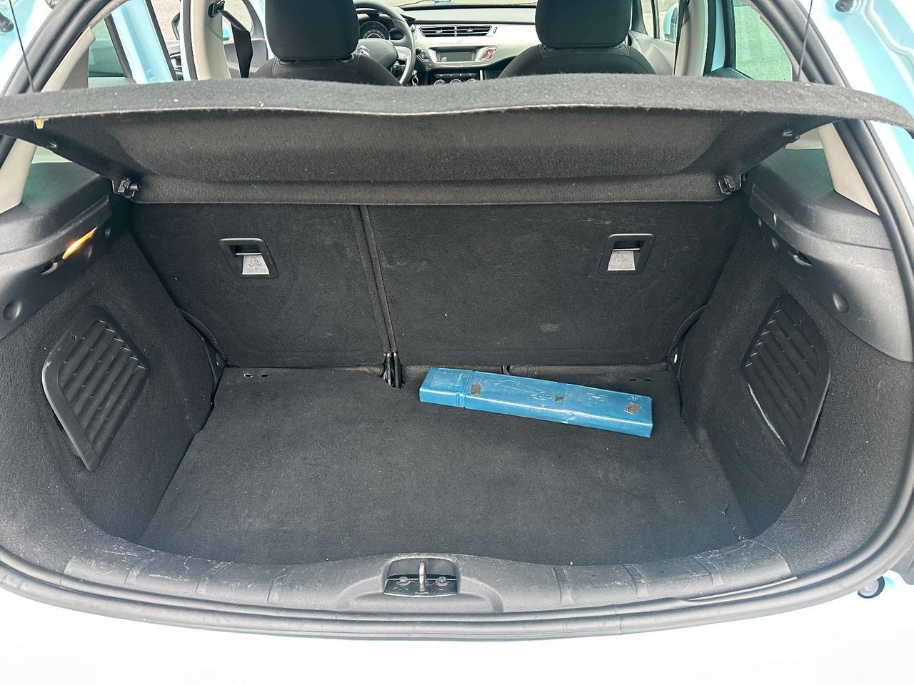 Citroen C3 1.4 benz/gpl 73 cavalli